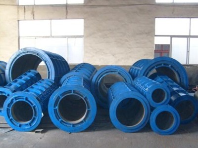 懸輥式水泥制管機
